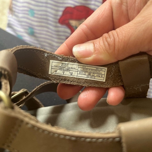 Merrell Select Grip Strappy Women’s Sandals- Size 7- Stylish Taupe/Brown - Picture 5 of 7